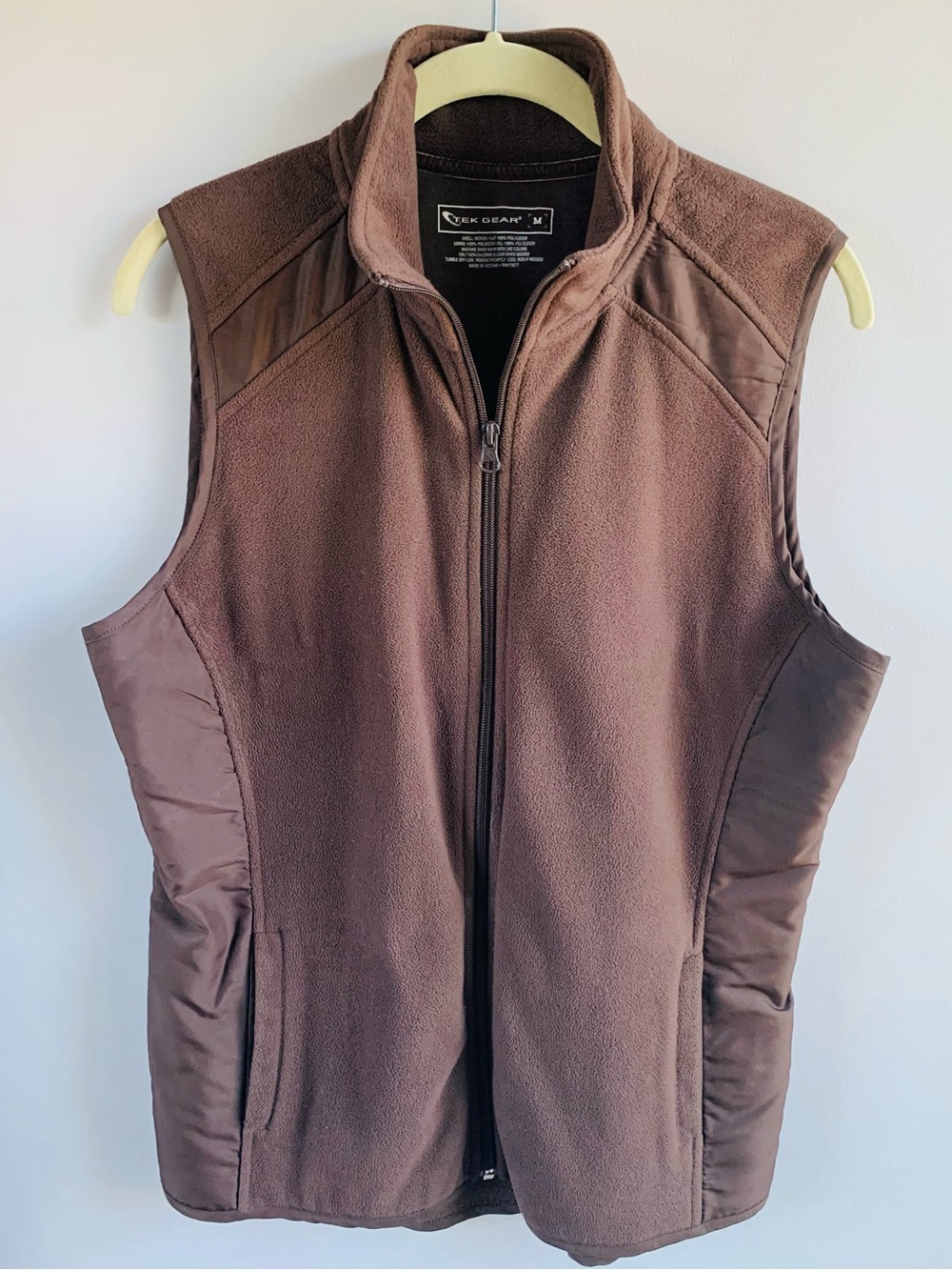 Chocolate Brown Fleece Vest Soft Versatile Fall Winter Casual Layer EUC Medium